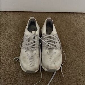 On Running Cloudswift 3 White